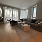Lovely 2 Bedroom With Terrace Leilighet *