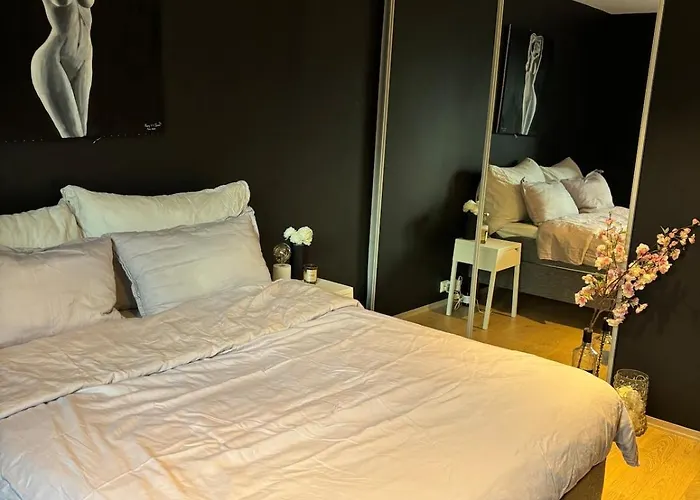 Lovely 2 Bedroom With Terrace Apartamento