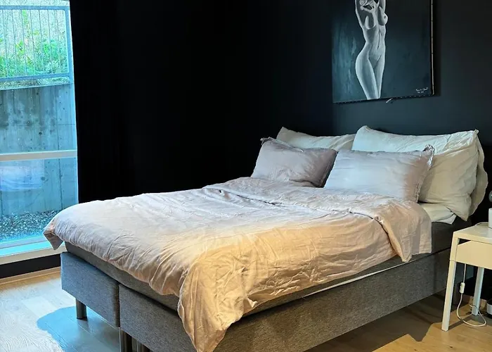 Lovely 2 Bedroom With Terrace