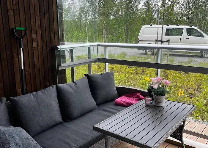 Lovely 2 Bedroom With Terrace *