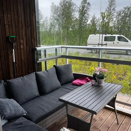 Lovely 2 Bedroom With Terrace *